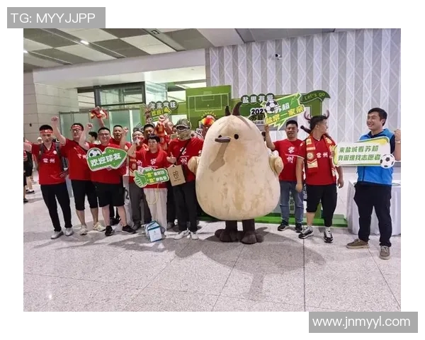 球迷炸锅选秀行为引热议各界观点碰撞赛场内外再掀讨论热潮